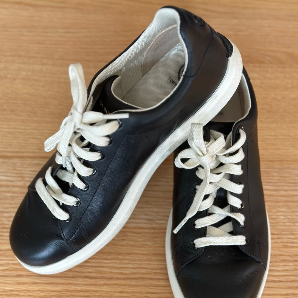 Tory Burch Black sneakers size 9